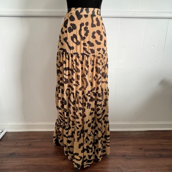 Sugarlips Java Leopard Bellingham tiered Maxi Skirt - Picture 2 of 5